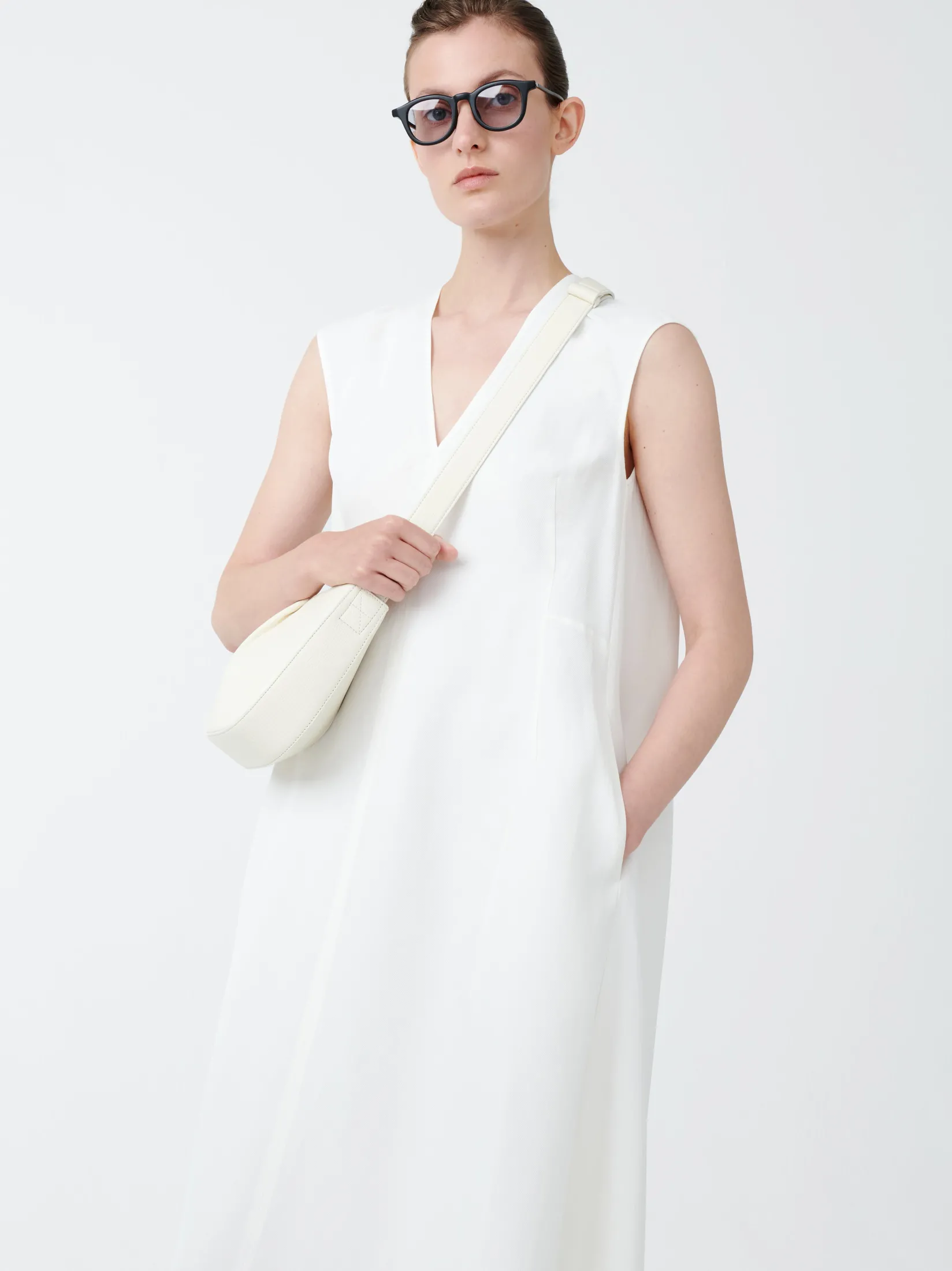 Hot Studio Nicholson Beck Dress Parchment