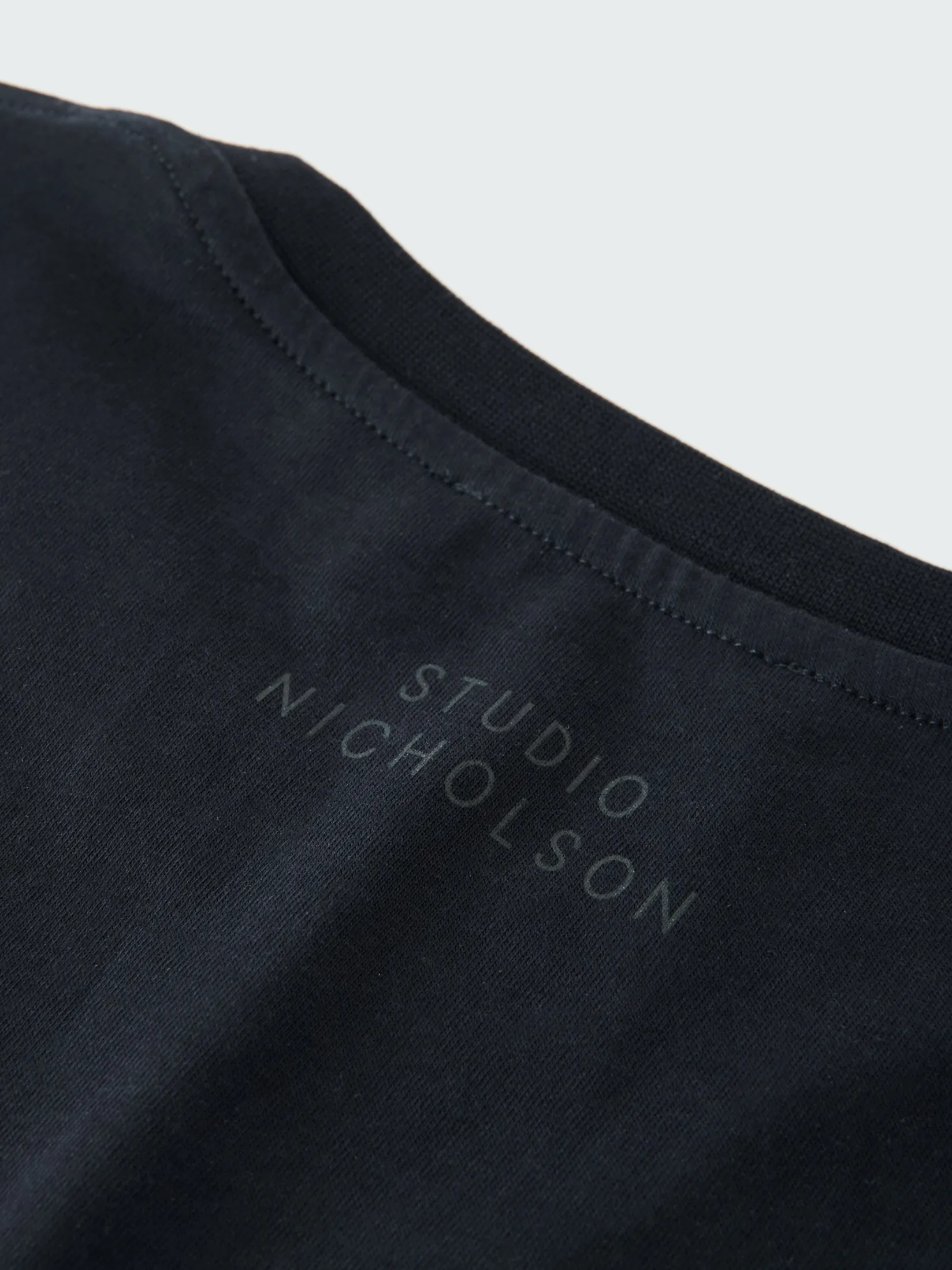 Outlet Studio Nicholson Bric T-Shirt Darkest Navy