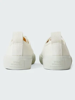 Clearance Studio Nicholson Byrd Canvas Shoe Cream