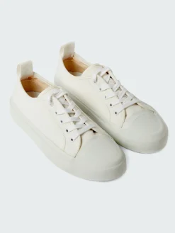 Clearance Studio Nicholson Byrd Canvas Shoe Cream