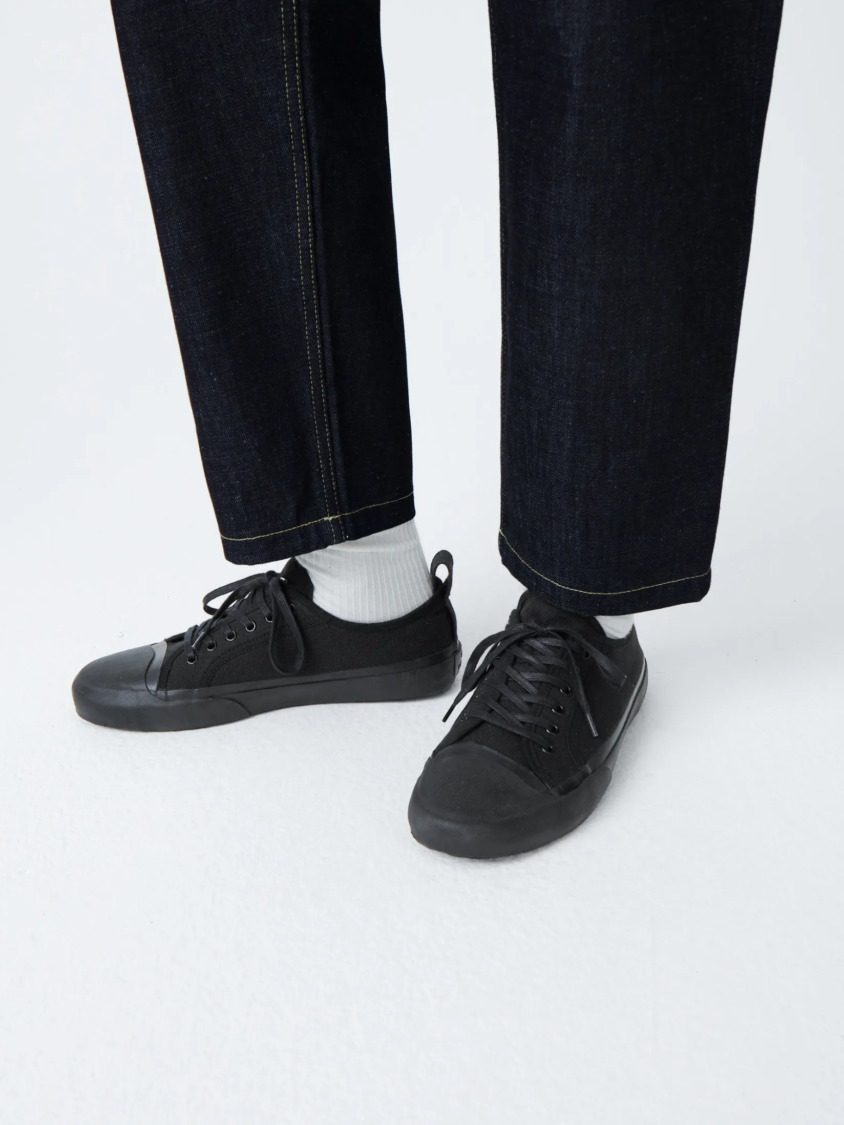 Clearance Studio Nicholson Byrd Canvas Shoe Darkest Navy