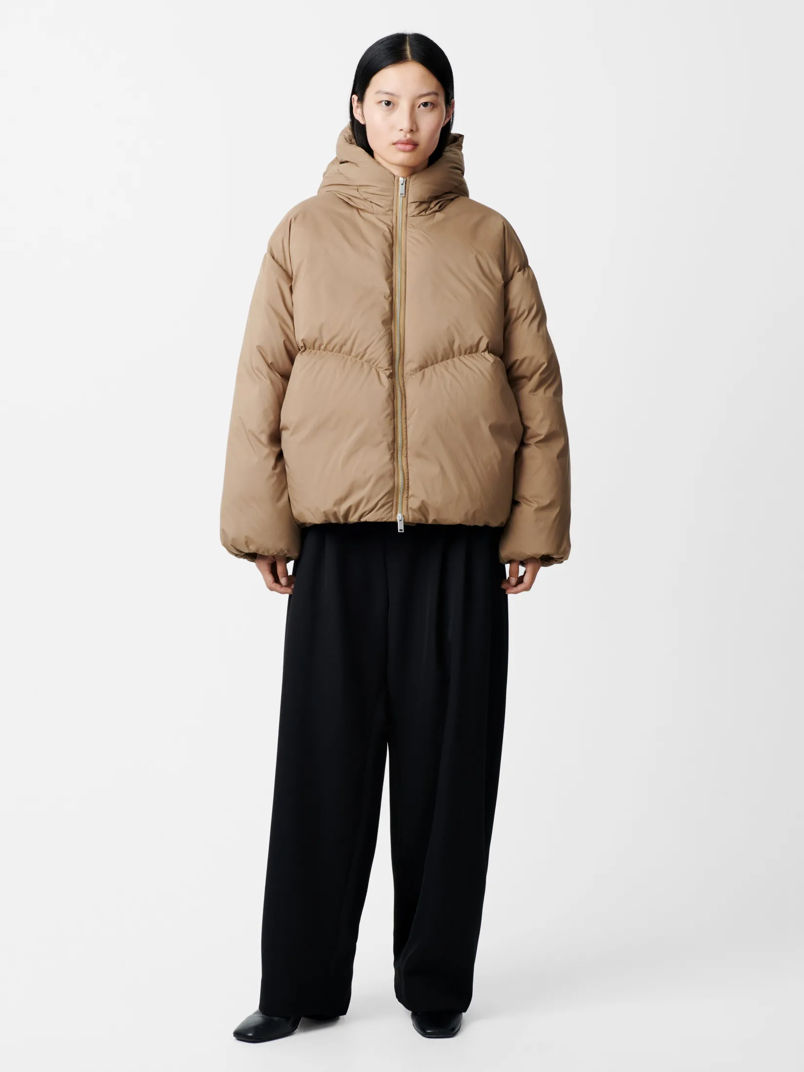 Best Studio Nicholson Dana Down Jacket Beige