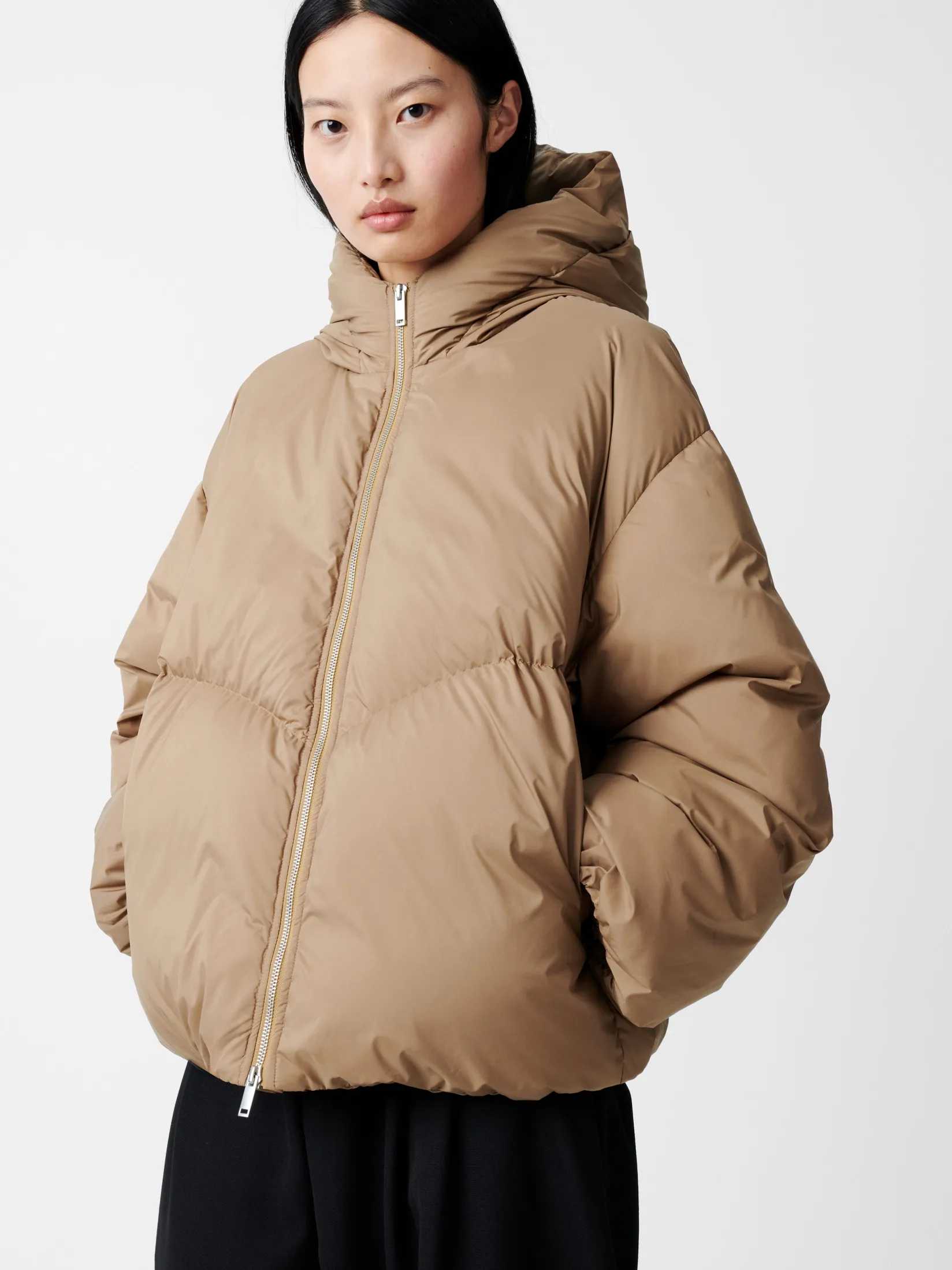 Best Studio Nicholson Dana Down Jacket Beige
