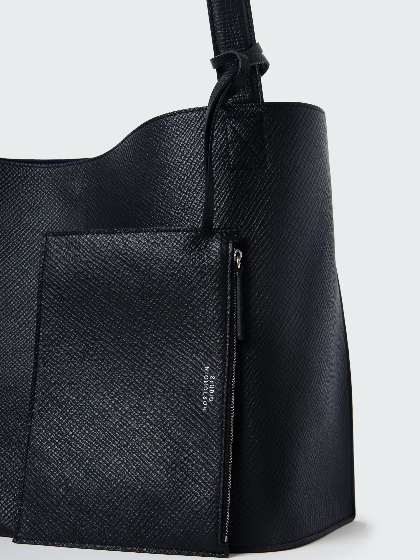 Fashion Studio Nicholson Doublet Leather Bag Black