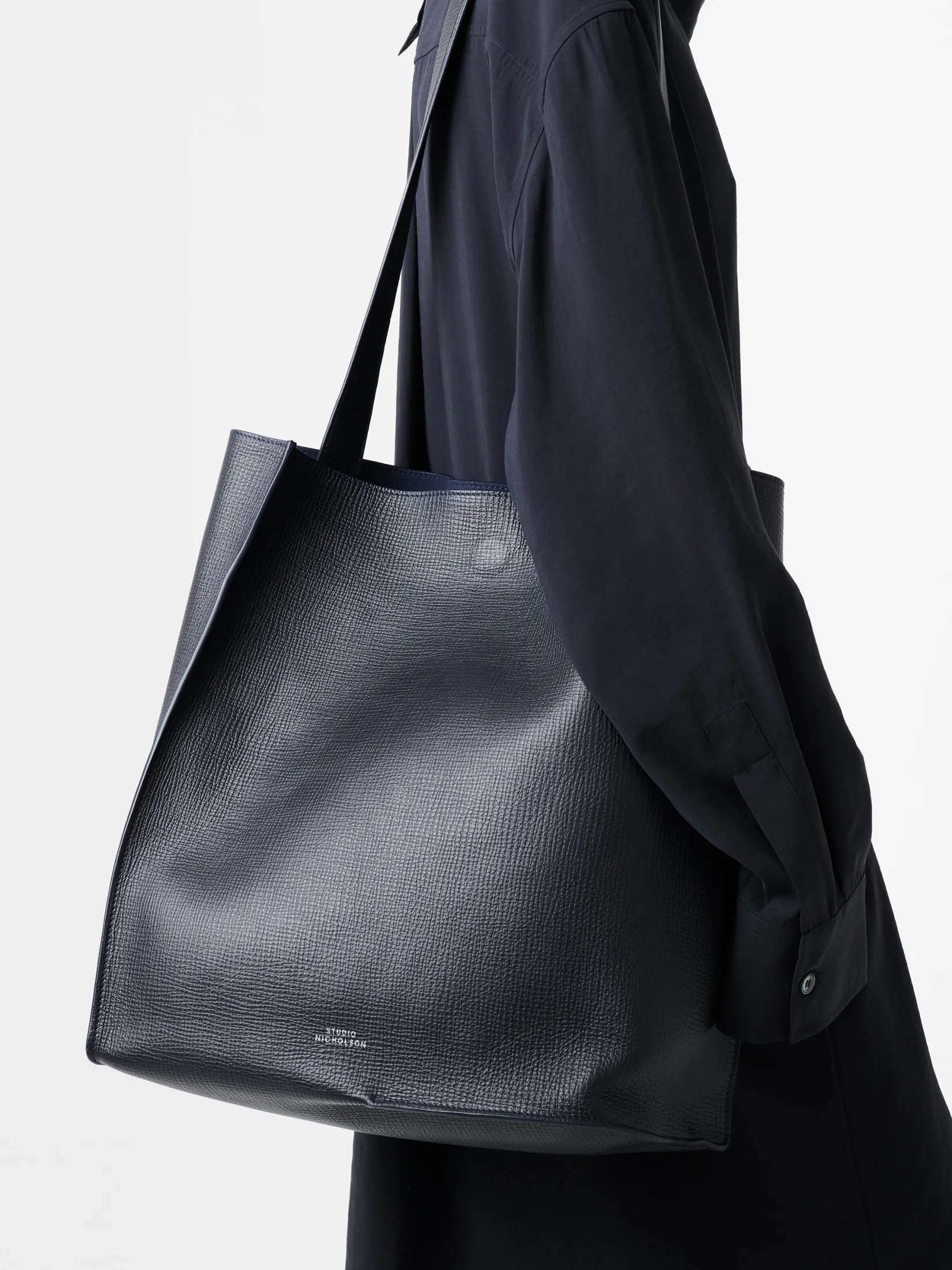 Outlet Studio Nicholson Doublet Type 2 Leather Bag Darkest Navy