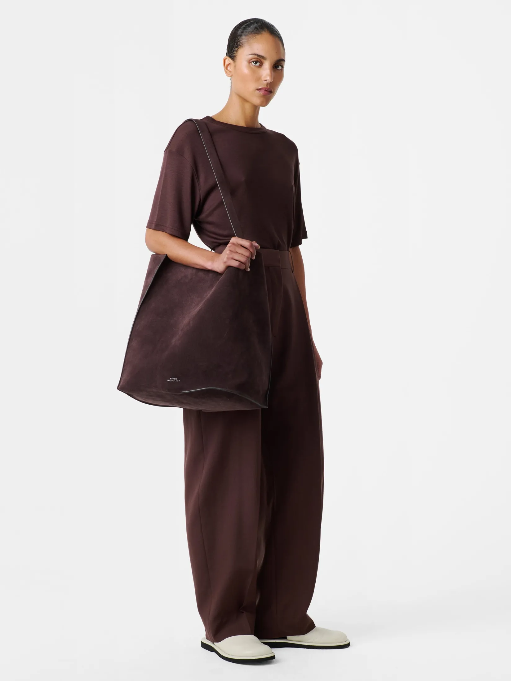 Best Studio Nicholson Doublet Type 2 Suede Bag Conker
