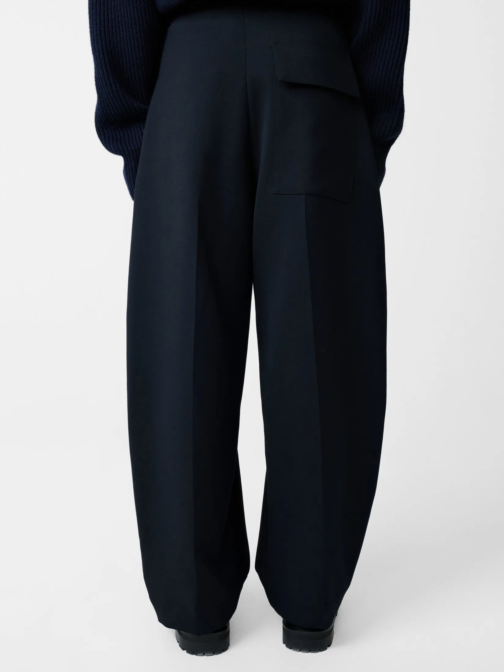 Fashion Studio Nicholson Ellis Pant Darkest Navy