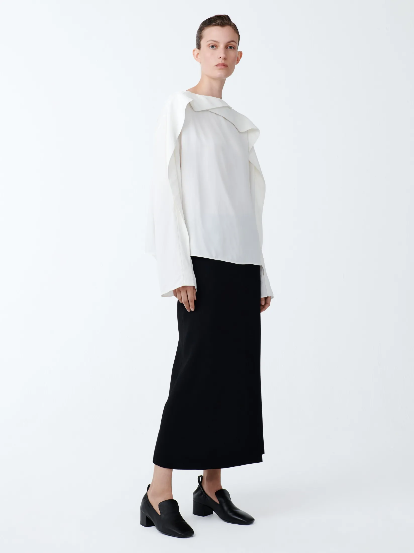 Fashion Studio Nicholson Emmet Top Parchment