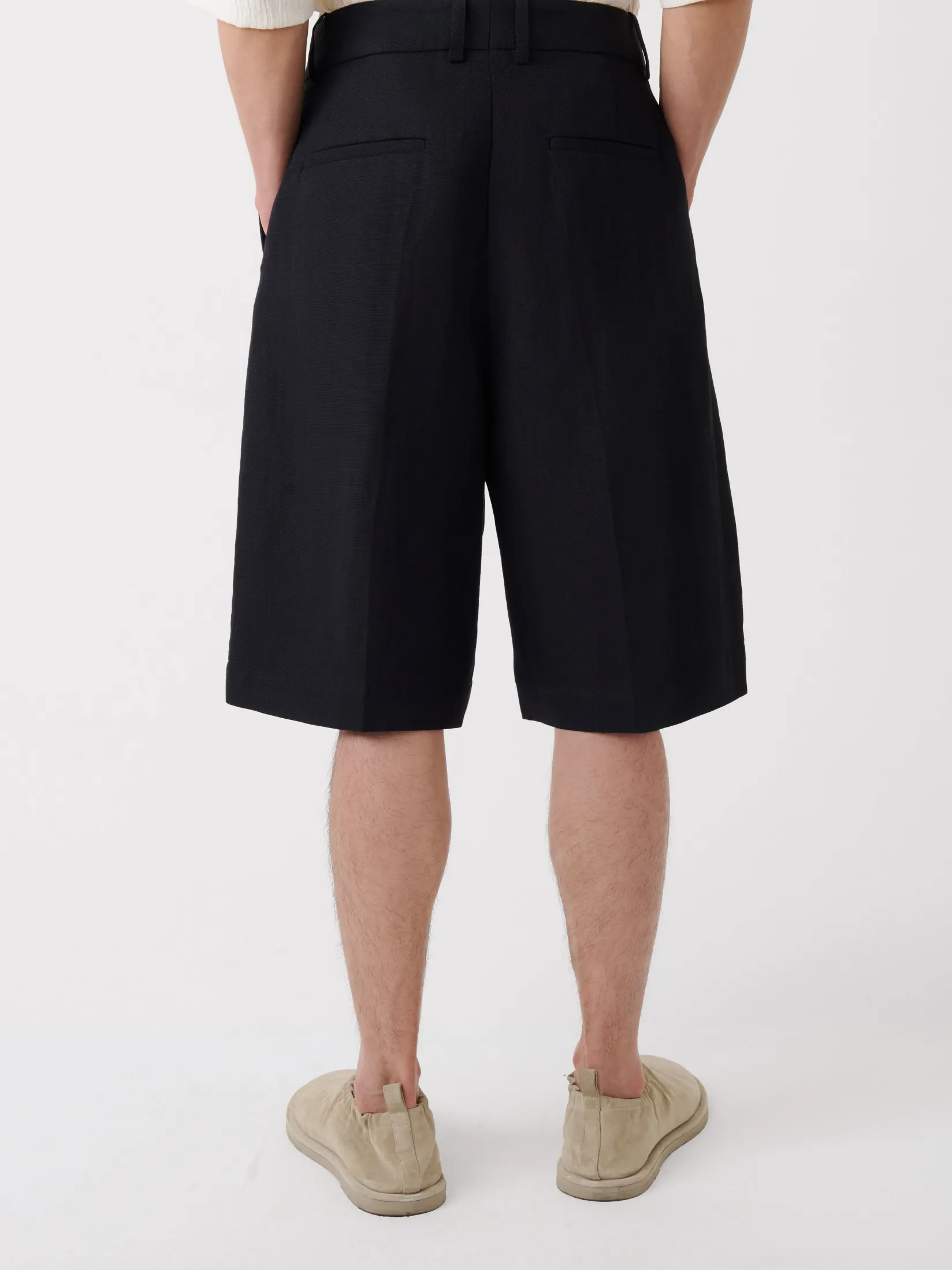 Hot Studio Nicholson Fowld Linen Short Darkest Navy