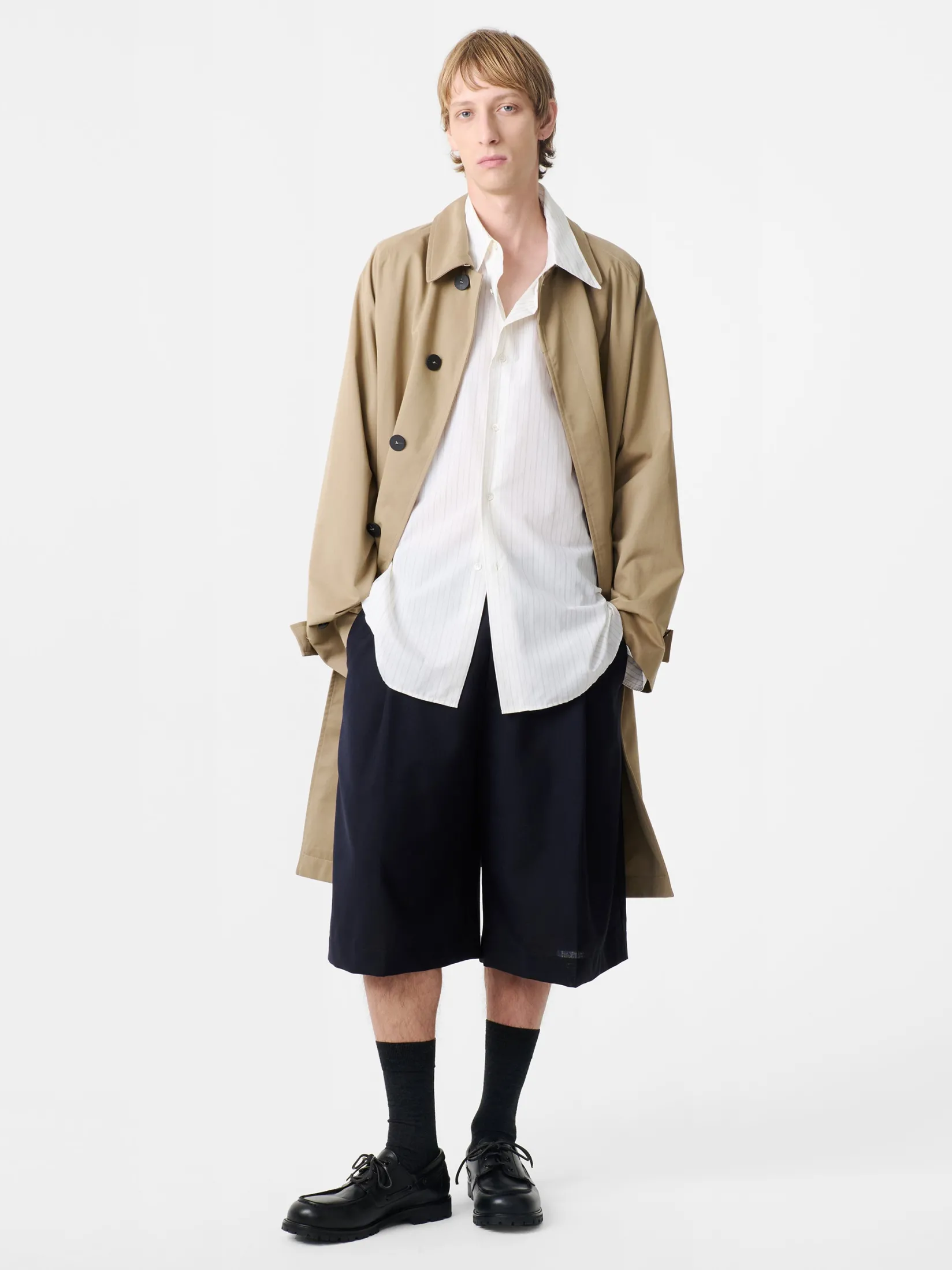 New Studio Nicholson Fowld Short Darkest Navy