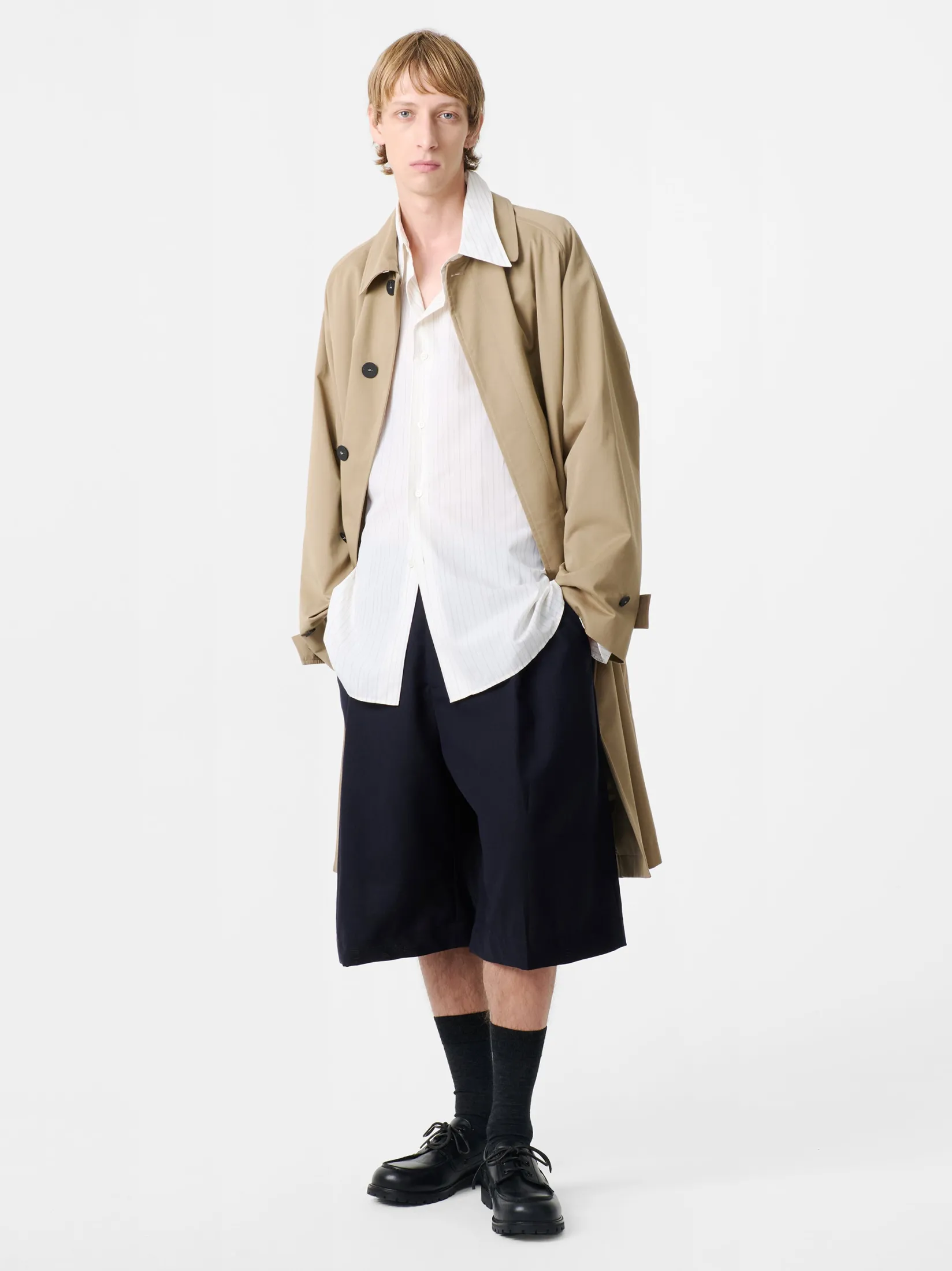 New Studio Nicholson Fowld Short Darkest Navy