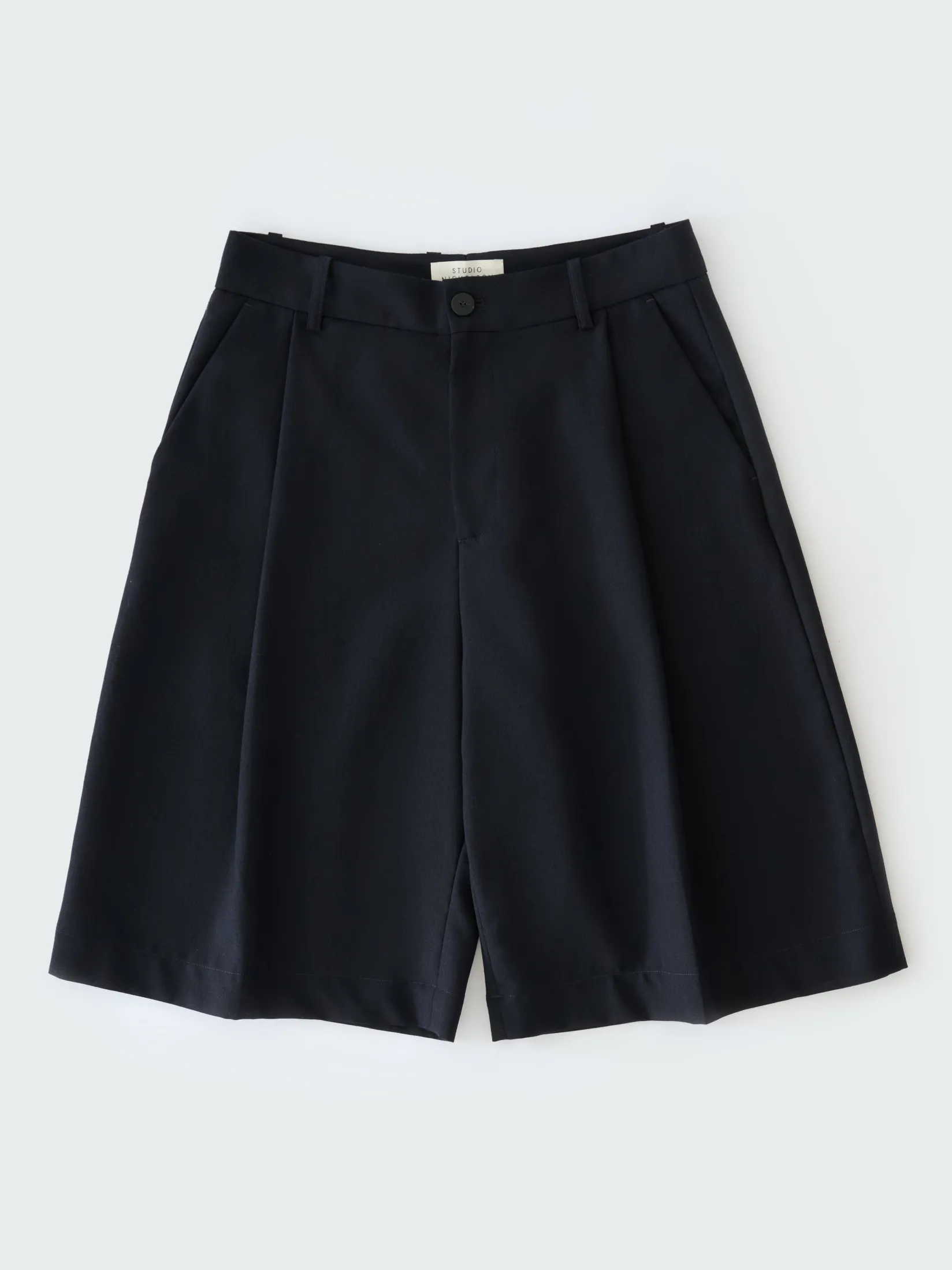 New Studio Nicholson Fowld Short Darkest Navy