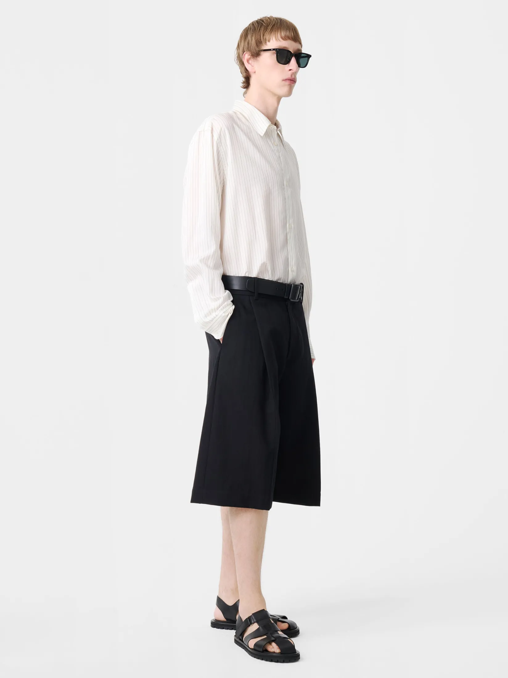New Studio Nicholson Fowld Short Black