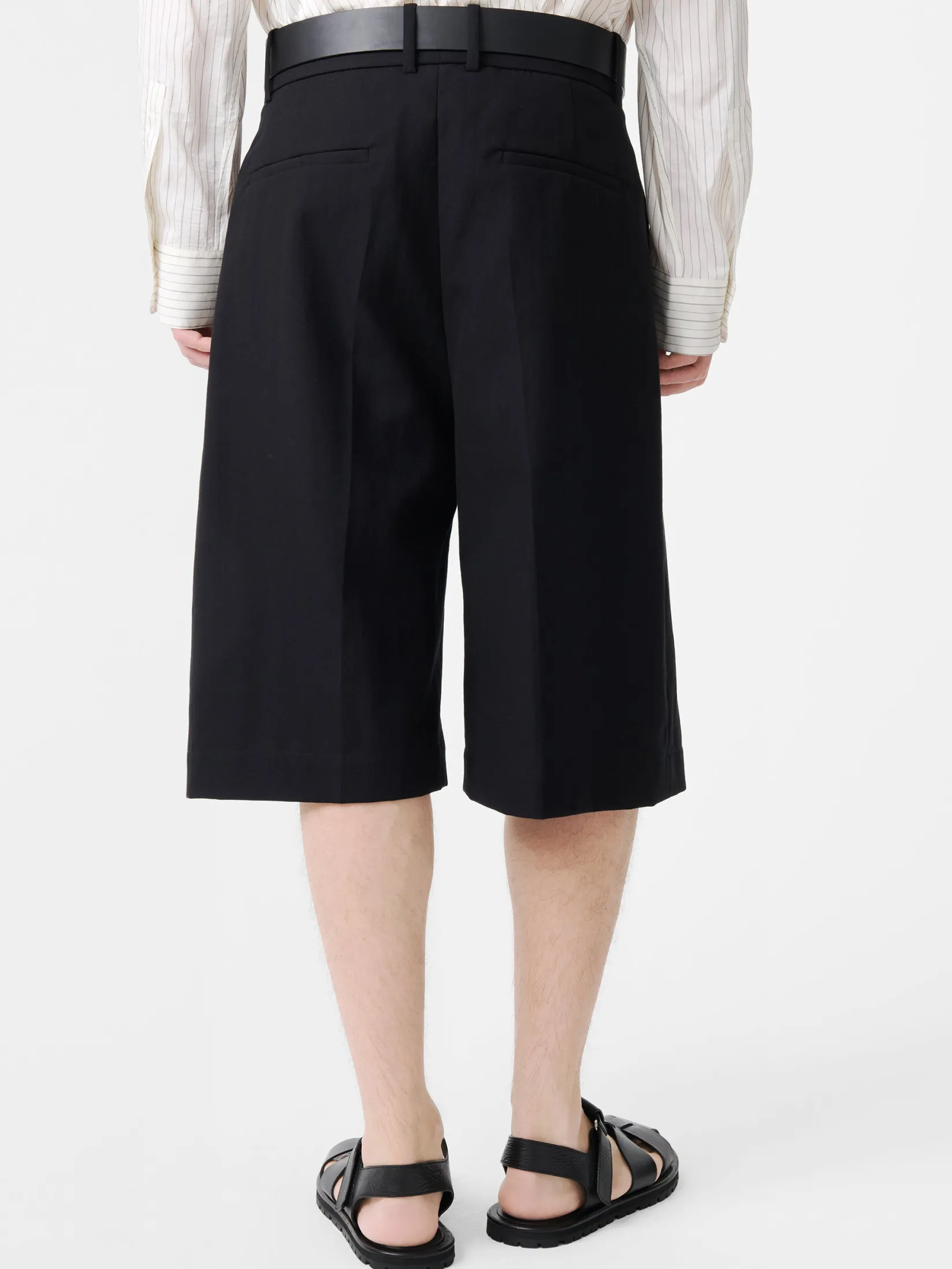 New Studio Nicholson Fowld Short Black
