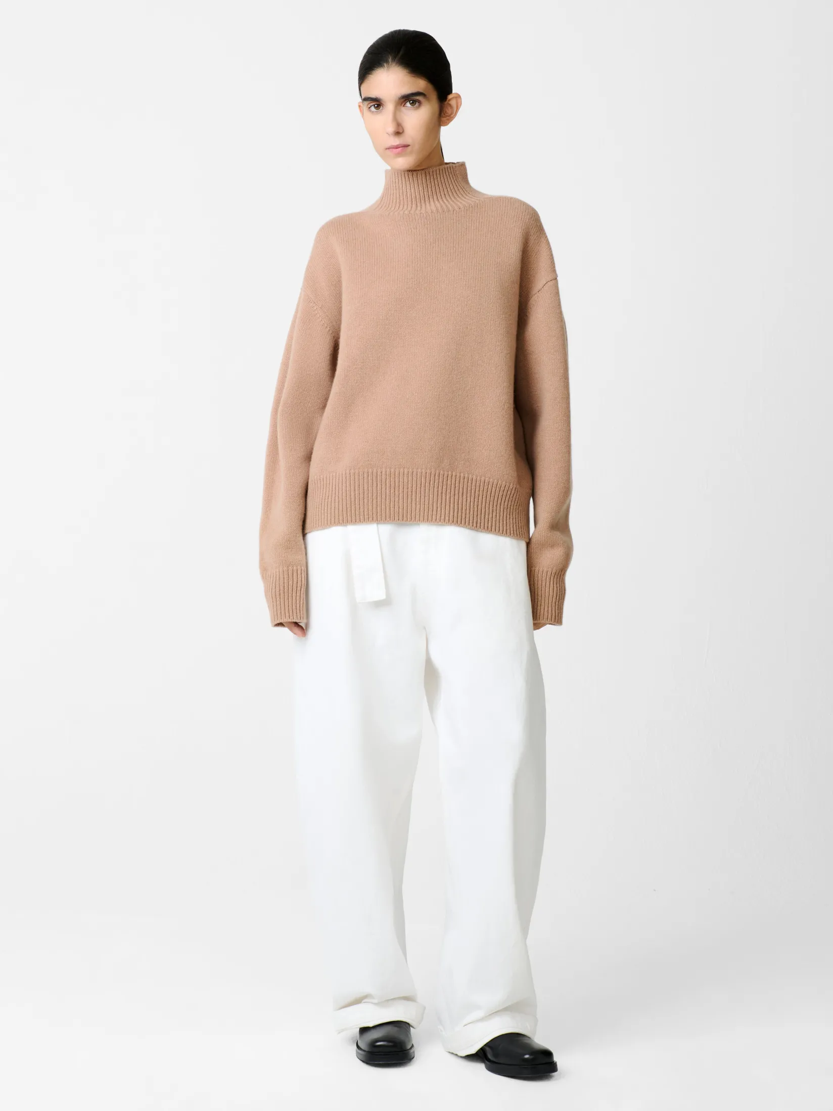 Best Studio Nicholson Gomes Knit Camel