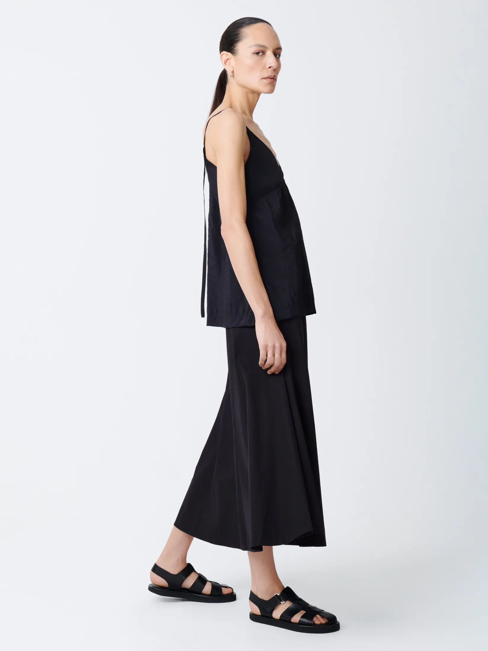 Fashion Studio Nicholson Holzer Top Darkest Navy