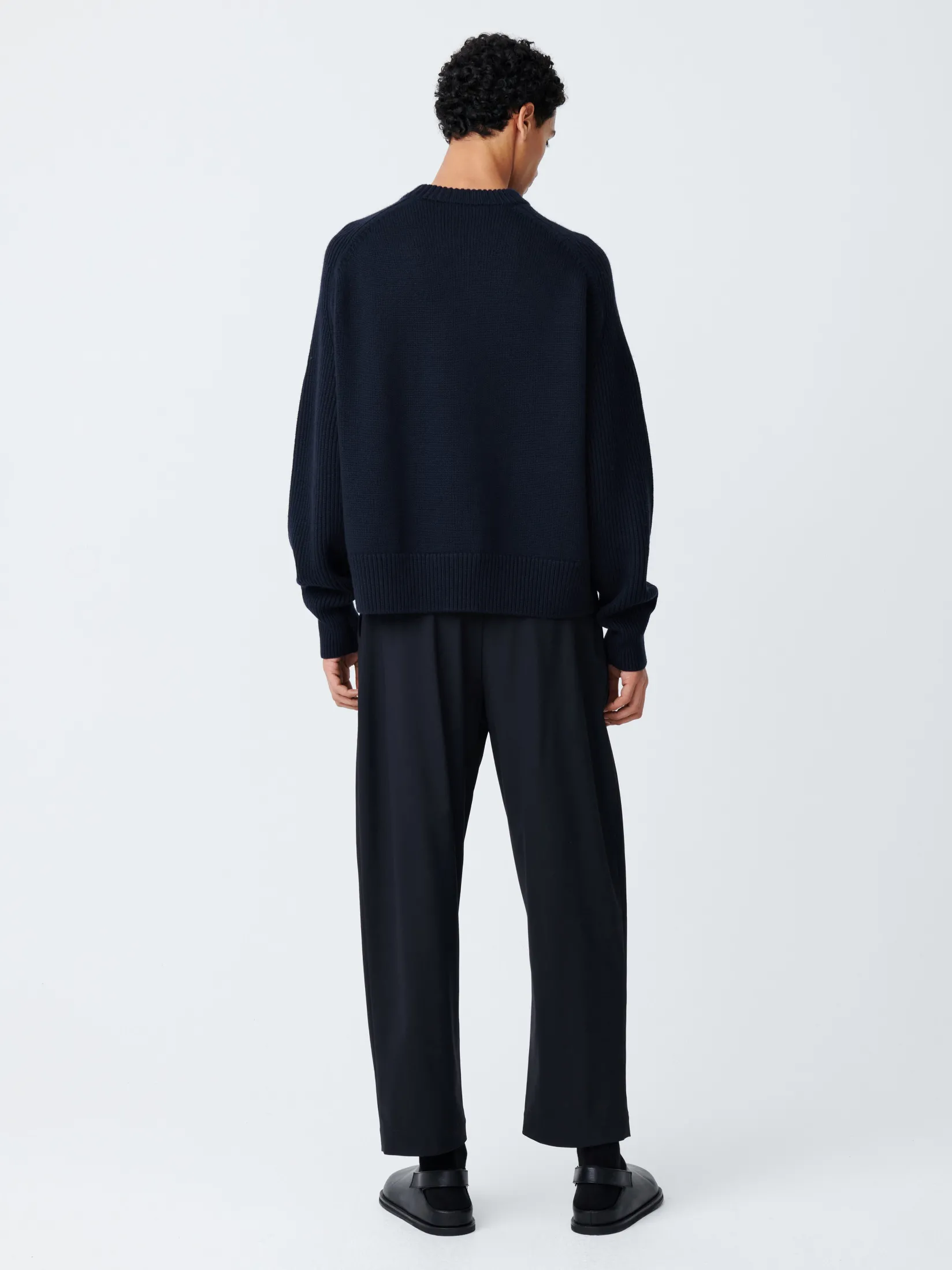 Outlet Studio Nicholson Jean Knit Darkest Navy