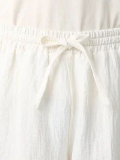 Discount Studio Nicholson Joshua Linen Short Parchment