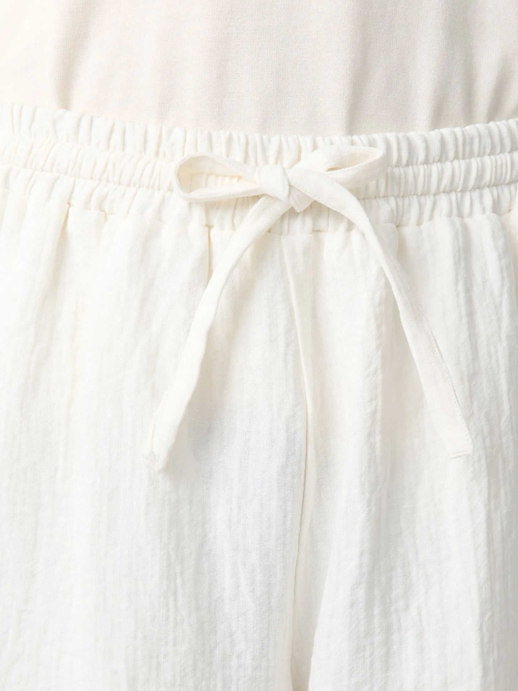 Discount Studio Nicholson Joshua Linen Short Parchment