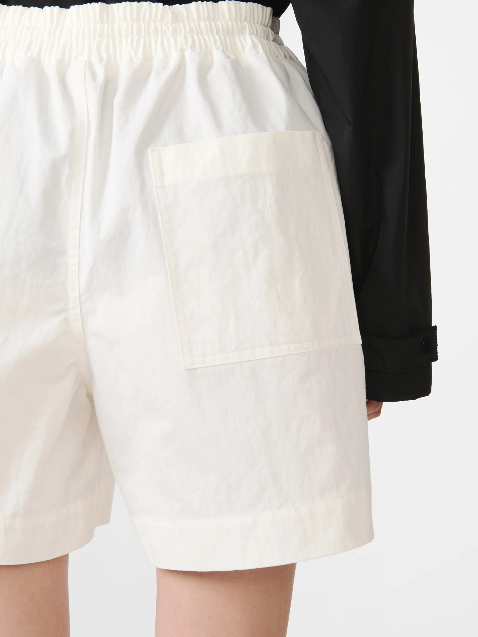 Outlet Studio Nicholson Karya Short Parchment