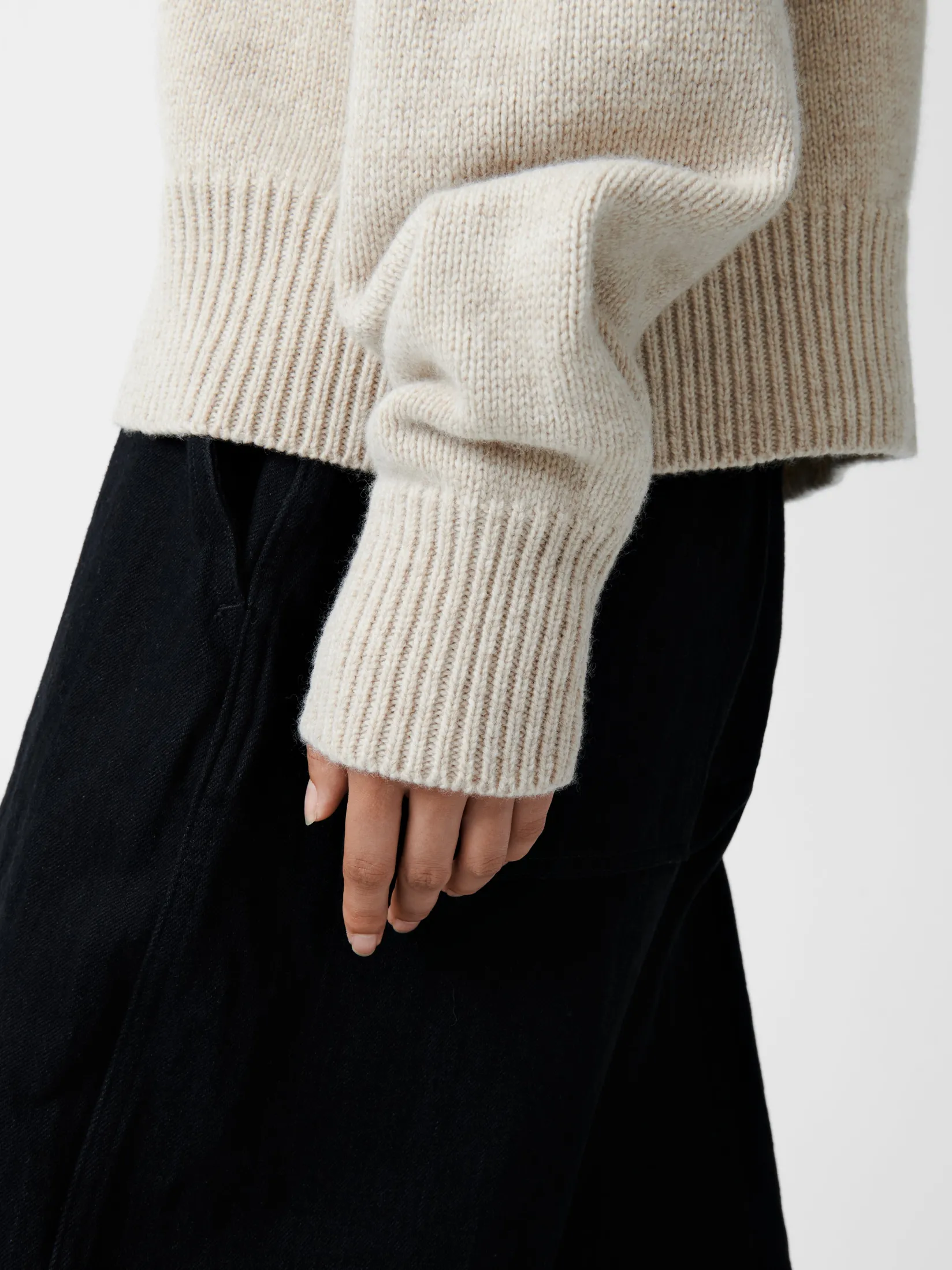 Hot Studio Nicholson Lago Knit Linen