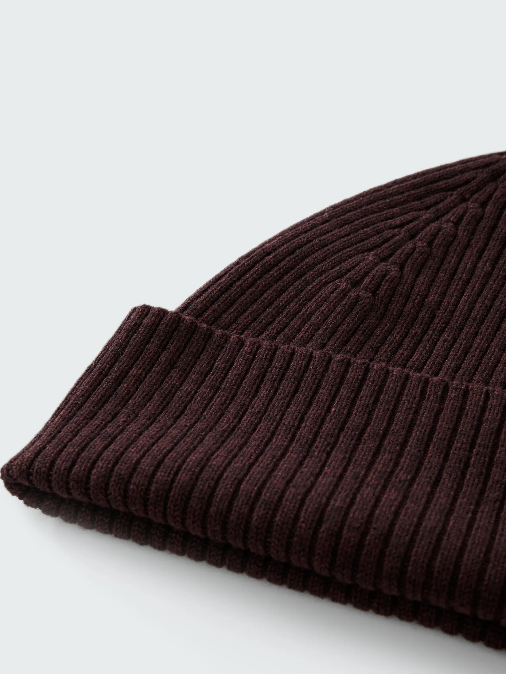 New Studio Nicholson Mikkel Beanie Chocolate Raisin