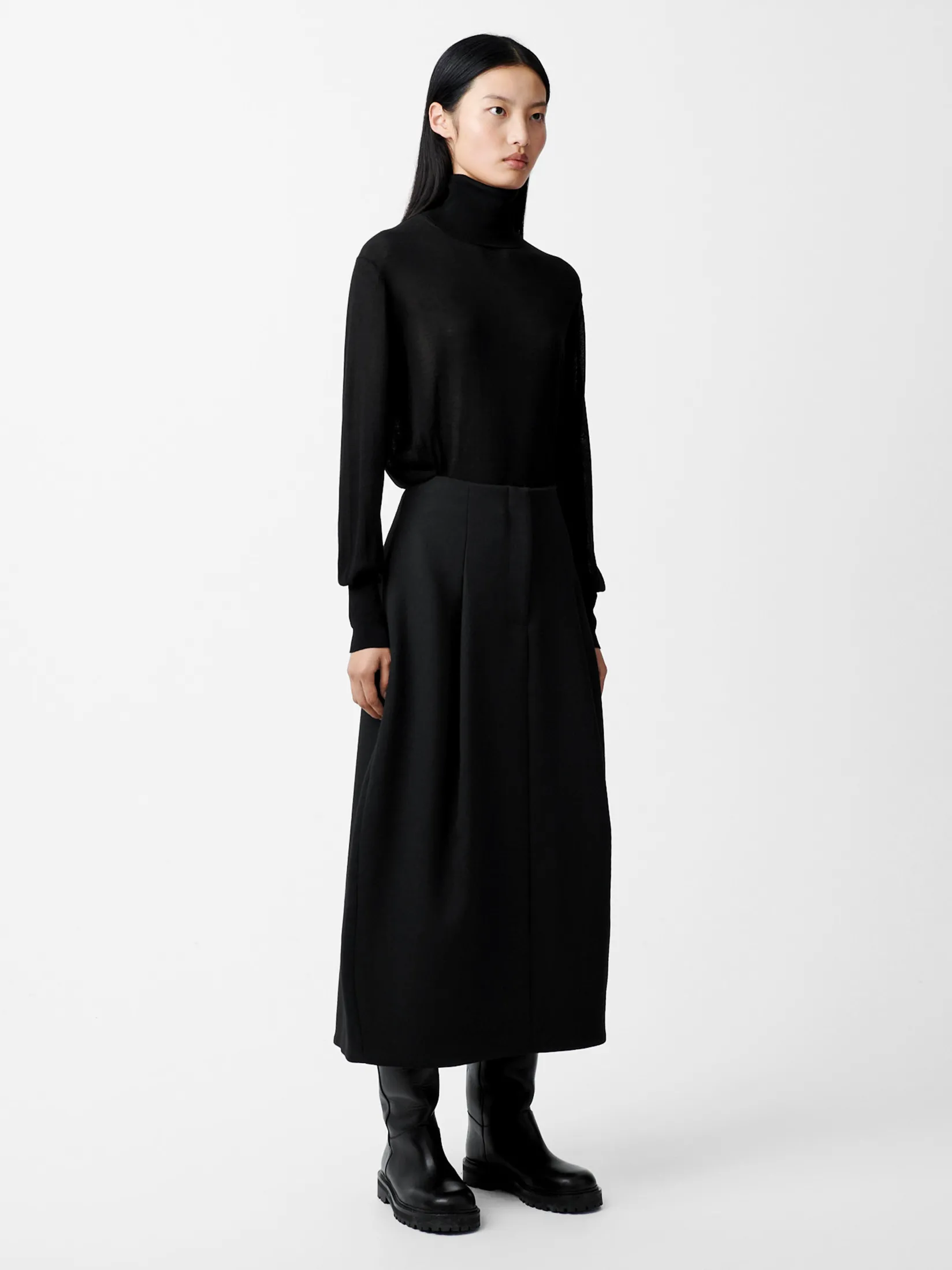 Outlet Studio Nicholson Nilo Knit Black