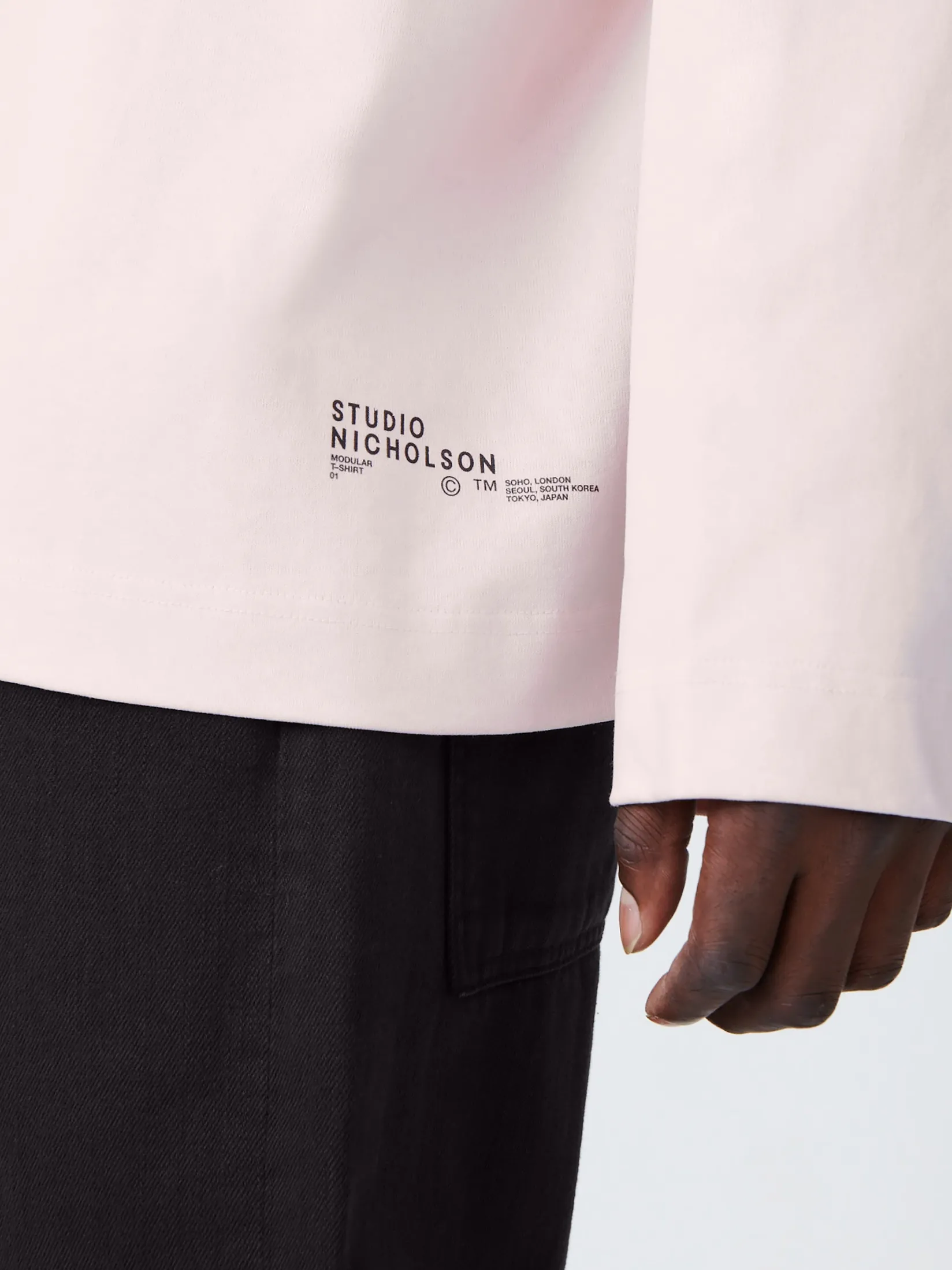 Fashion Studio Nicholson Platt T-Shirt Miami Pink
