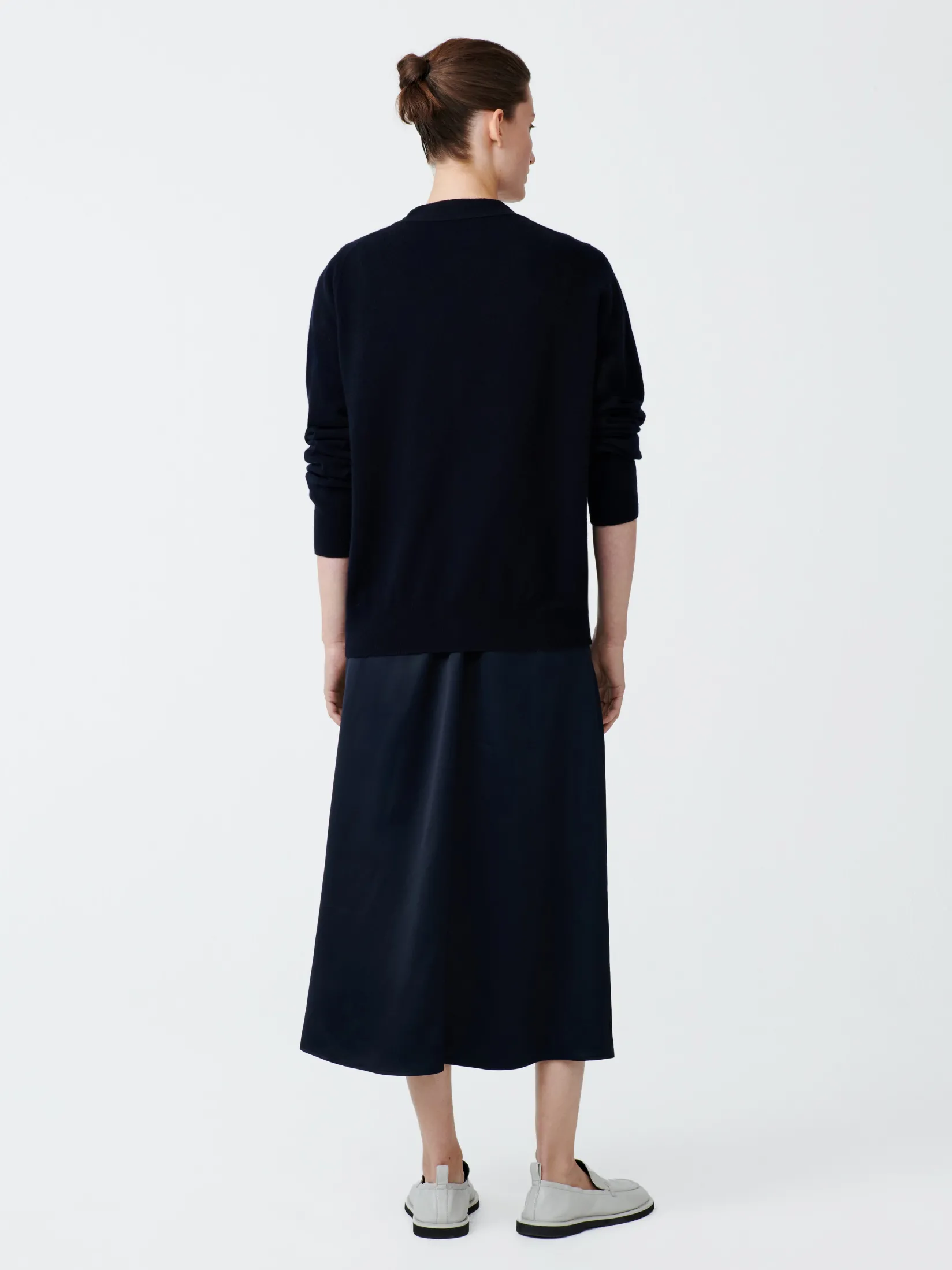 Hot Studio Nicholson Rall Knit Darkest Navy
