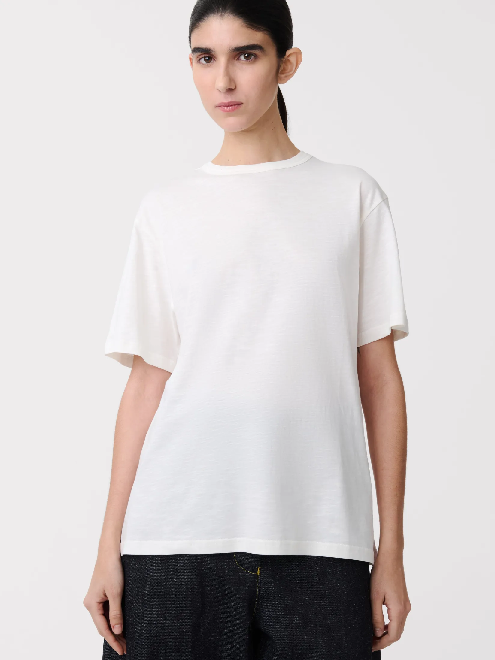 Sale Studio Nicholson Rond T-Shirt Parchment