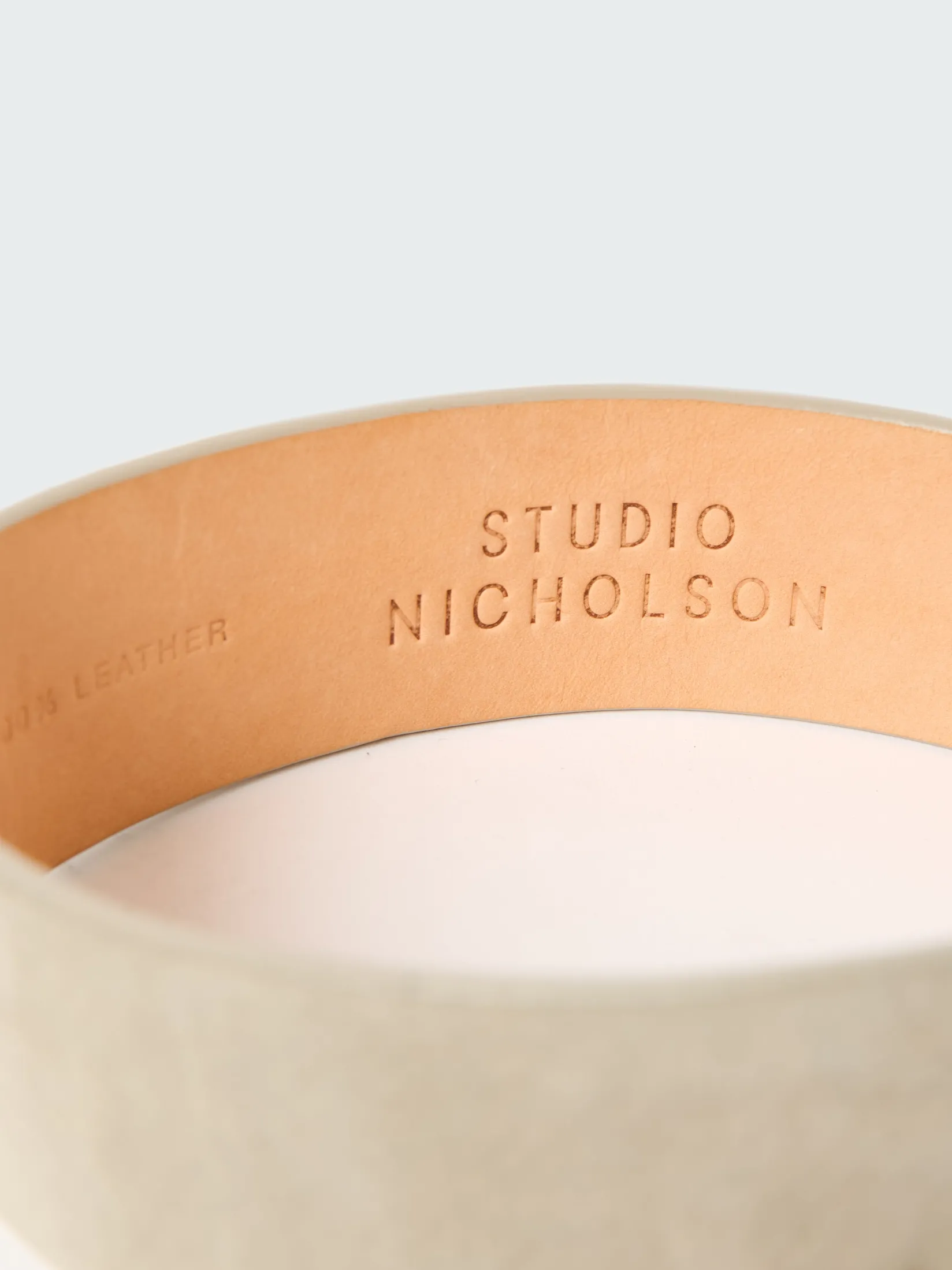 Online Studio Nicholson Suede Belt Rainy Day Grey
