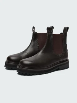 Fashion Studio Nicholson Women's Kick Boot Caffe